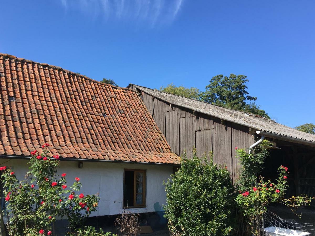 La Fermette De Jules Hostal Fressin Exterior foto
